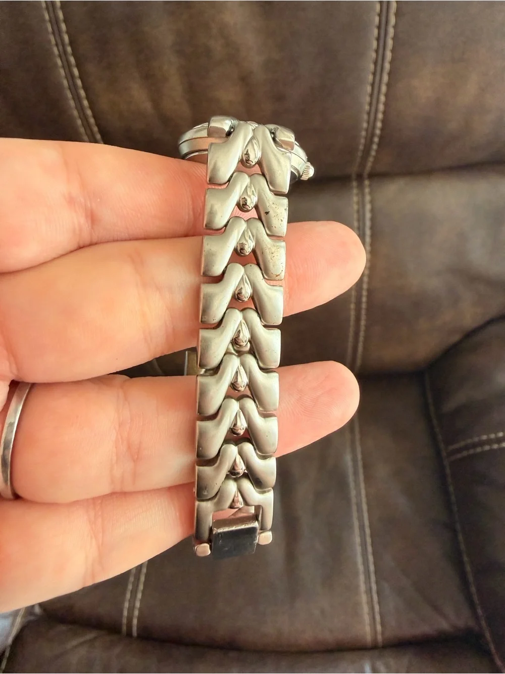 •EGON VON FURSTENBERG• Vintage Quartz Silver Tone Wrist Watch (some rubbing)